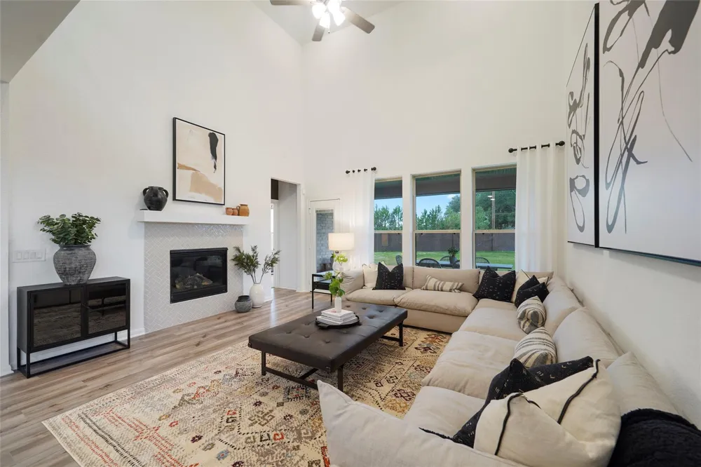 664 Amber Falls Drive Montgomery, TX 77356