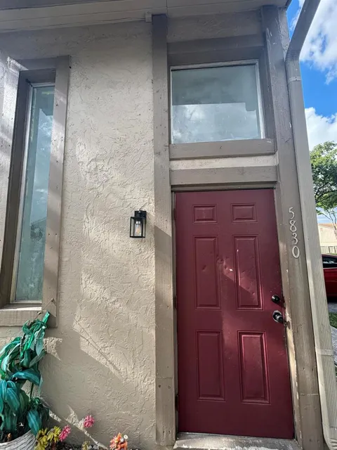 5830 NW 21ST STREET #40-E