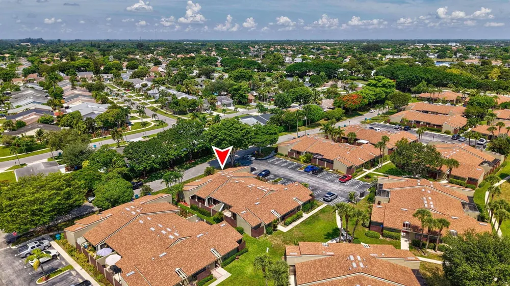 204 Meadows Drive Boynton Beach, FL 33436
