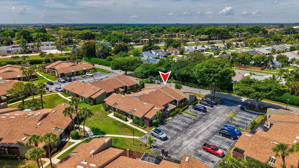 204 Meadows Drive Boynton Beach, FL 33436