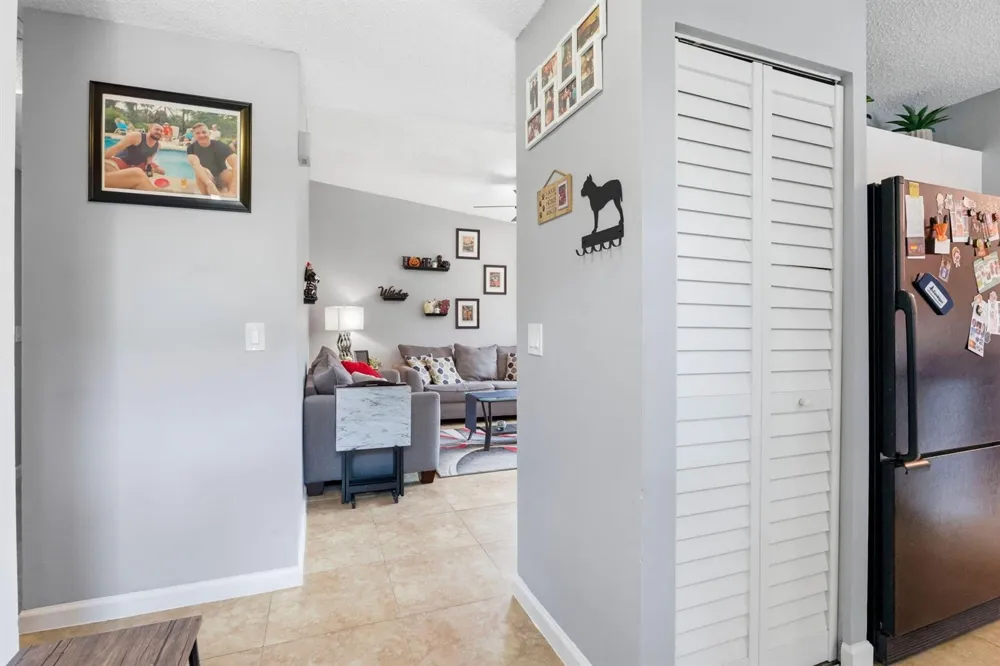 204 Meadows Drive Boynton Beach, FL 33436