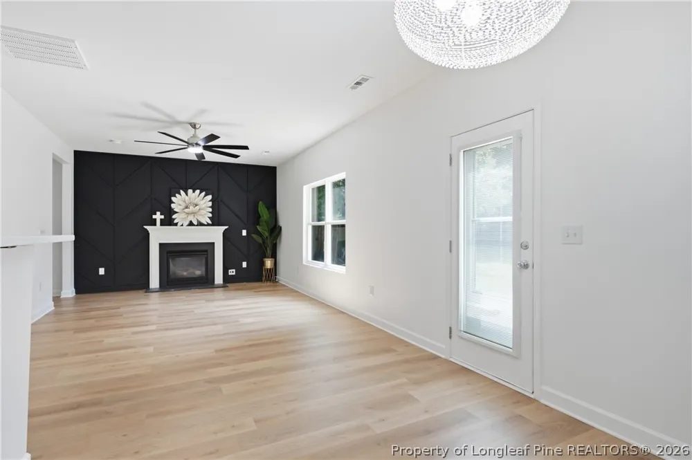 805 Bellingham Way Fayetteville, NC 28312