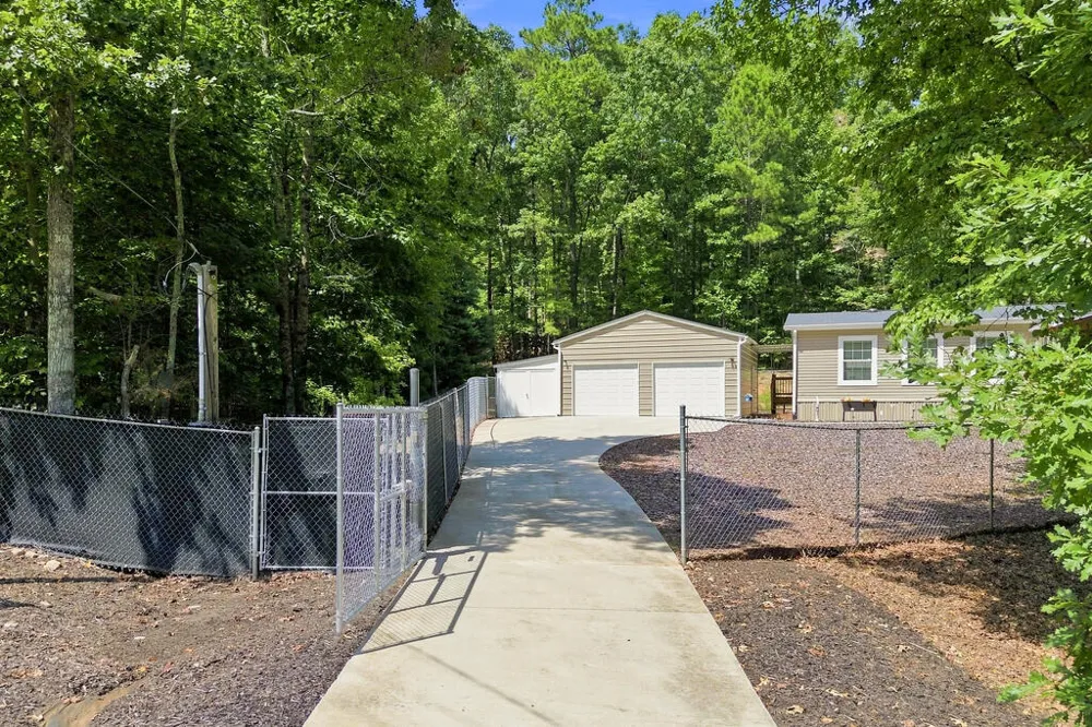657 Barnes Mountain Road Ellijay, GA 30540