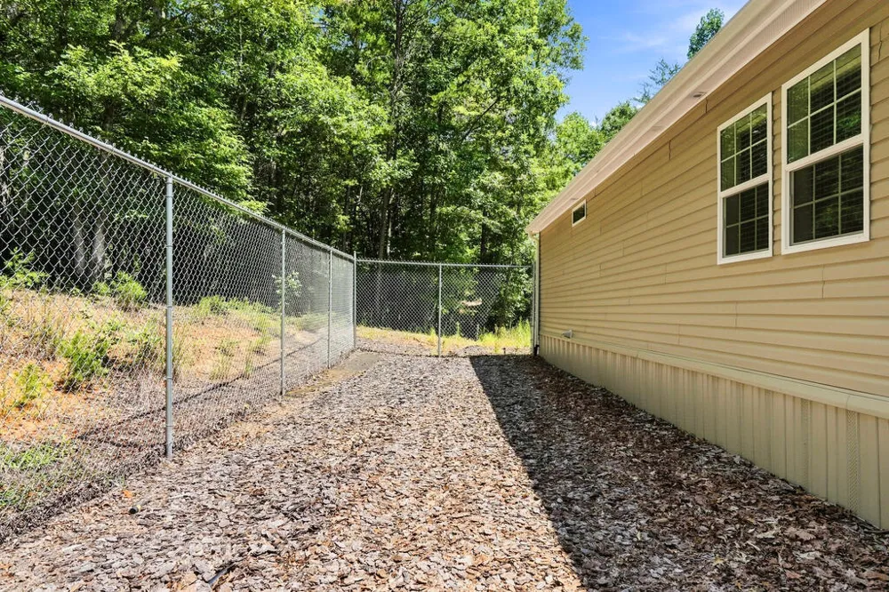 657 Barnes Mountain Road Ellijay, GA 30540