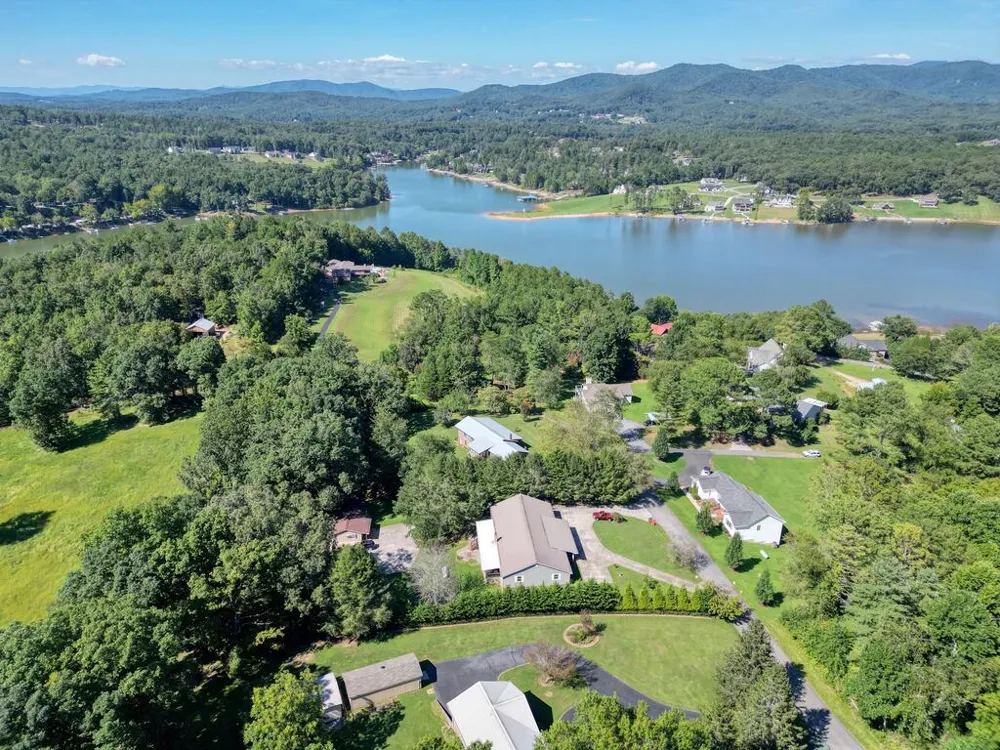 161&177 Butterfly Lane Blairsville, GA 30512