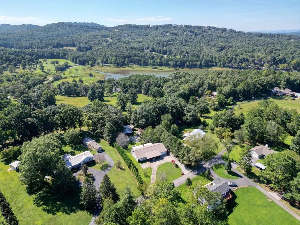 161&177 Butterfly Lane Blairsville, GA 30512
