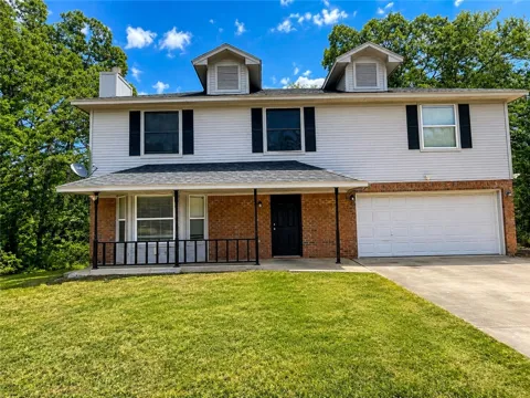 2001 Broken Arrow Circle