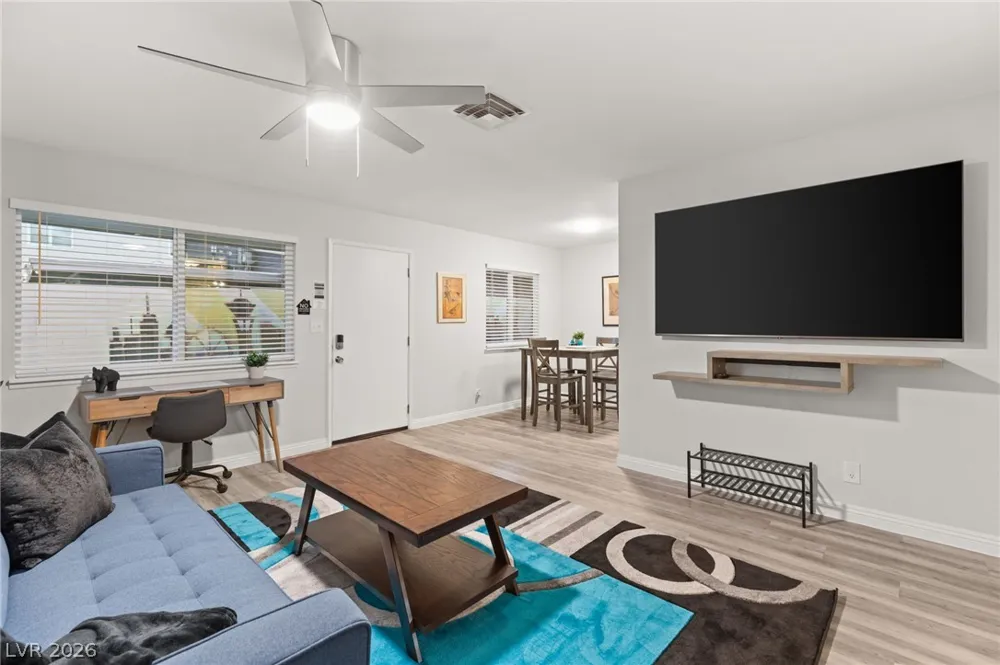 615 S 10th Street #C Las Vegas, NV 89101