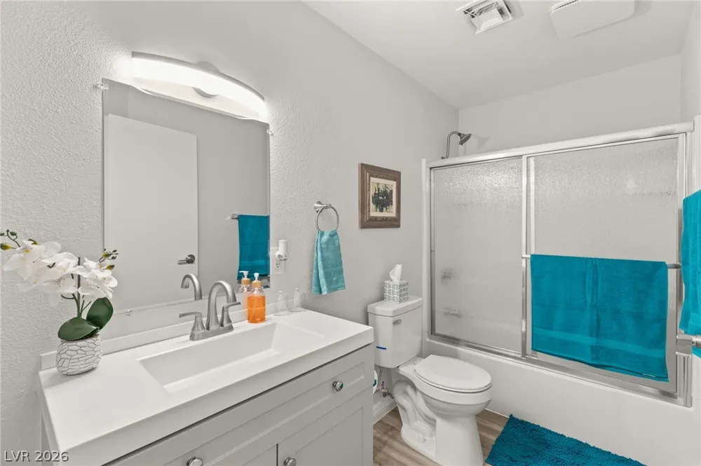 615 S 10th Street #C Las Vegas, NV 89101