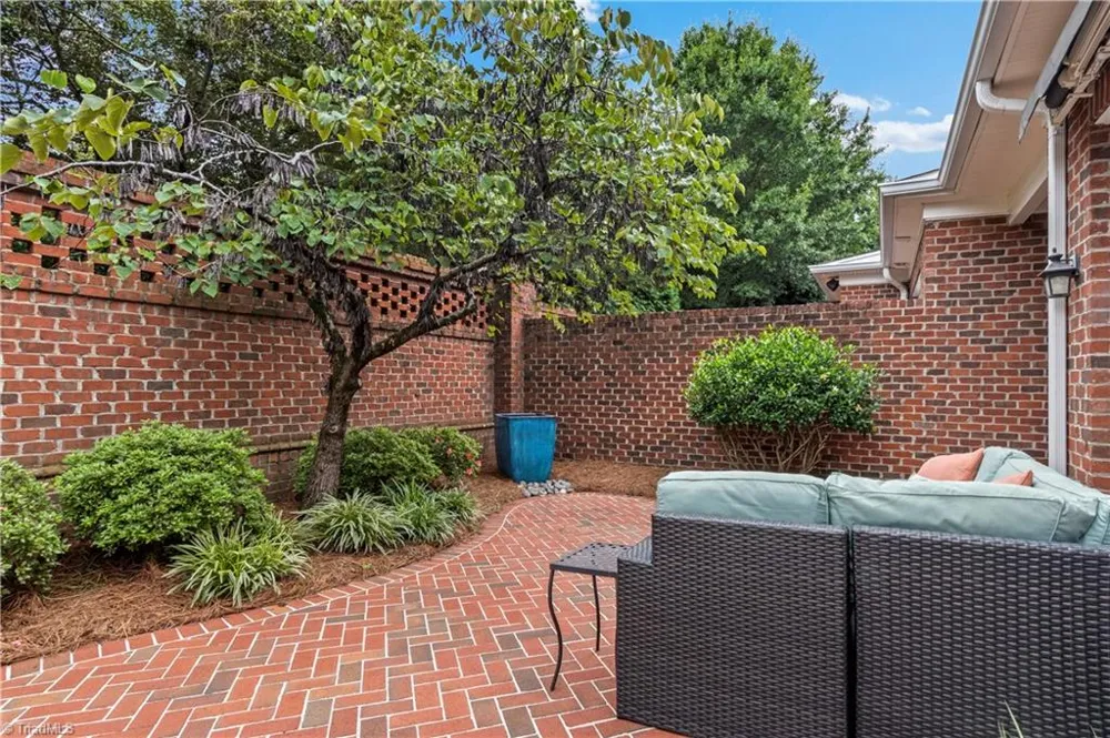 3420 Meridian Way Winston-Salem, NC 27104