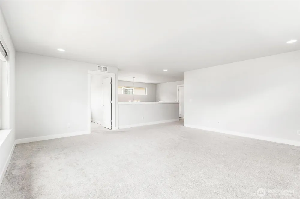 33533 Juniper Avenue SE Black Diamond, WA 98010