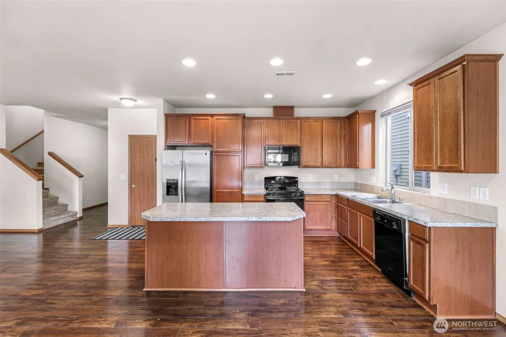 908 138th Place SW Everett, WA 98204