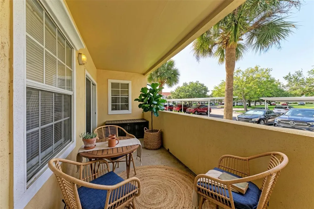 1195 VILLAGIO CIRCLE #101 Sarasota, FL 34237