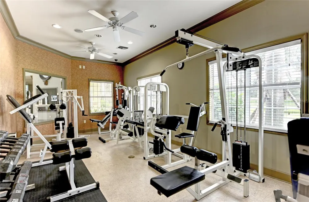 1195 VILLAGIO CIRCLE #101 Sarasota, FL 34237