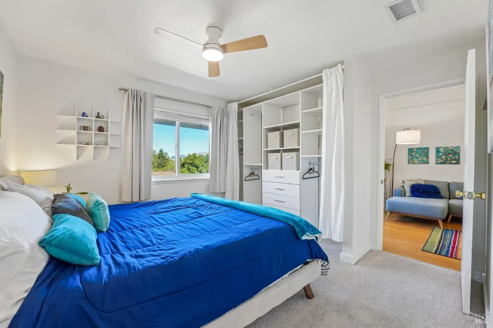 79 Village Circle San Rafael, CA 94903