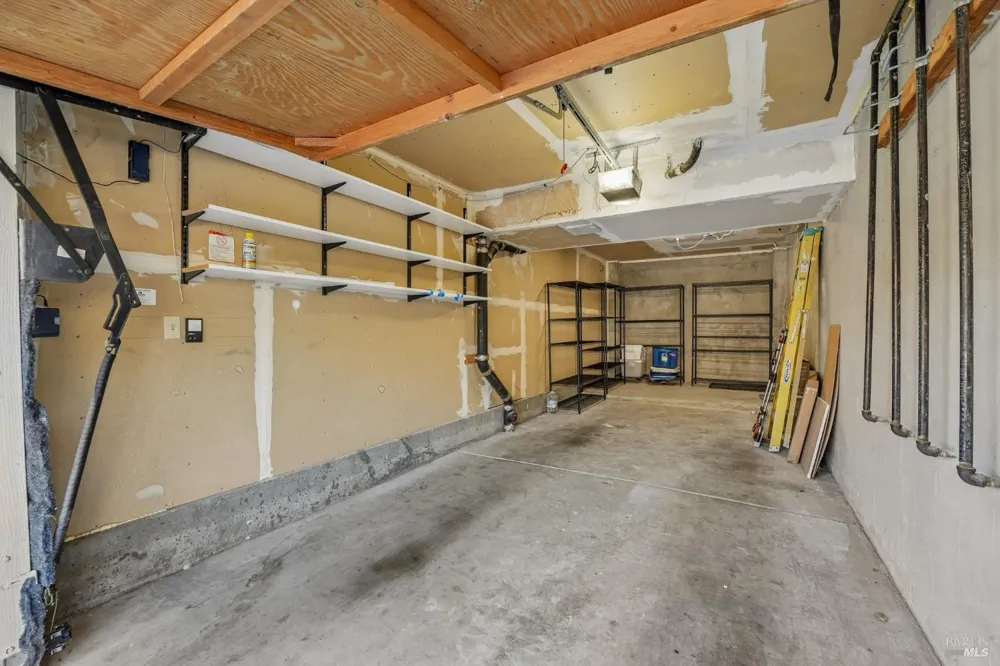79 Village Circle San Rafael, CA 94903