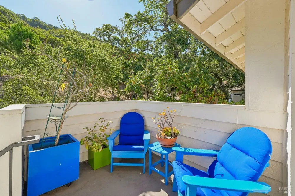 79 Village Circle San Rafael, CA 94903