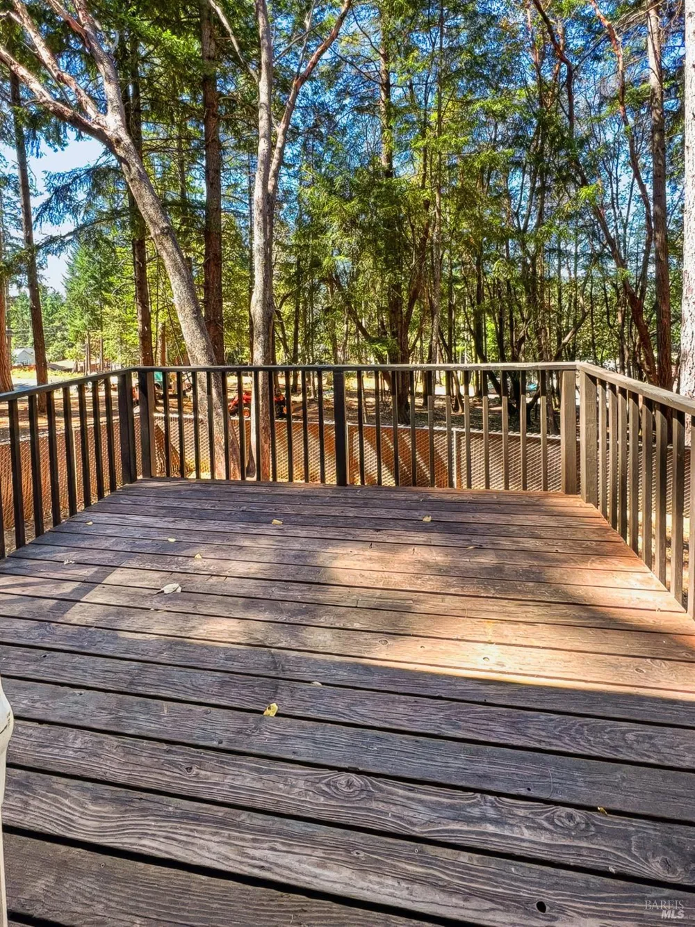 1290 Tuck Road Willits, CA 95490