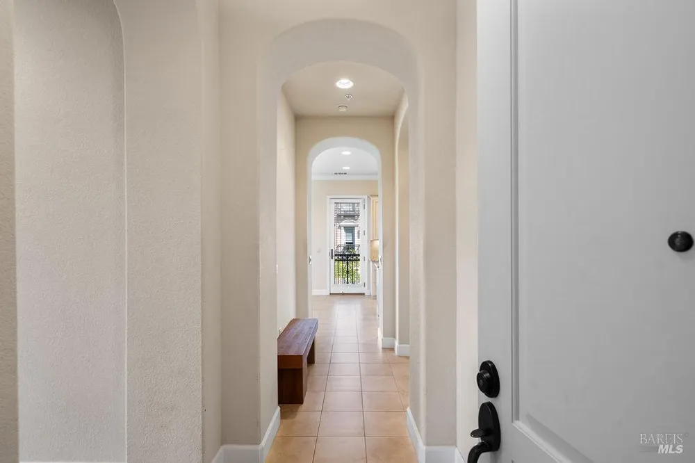 1118 Waltz Court Vallejo, CA 94591