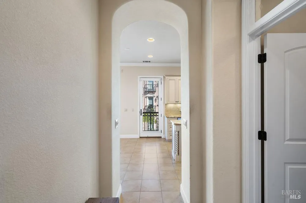 1118 Waltz Court Vallejo, CA 94591