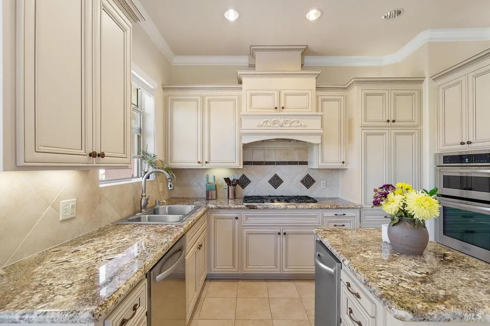 1118 Waltz Court Vallejo, CA 94591