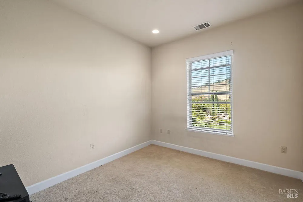 1118 Waltz Court Vallejo, CA 94591
