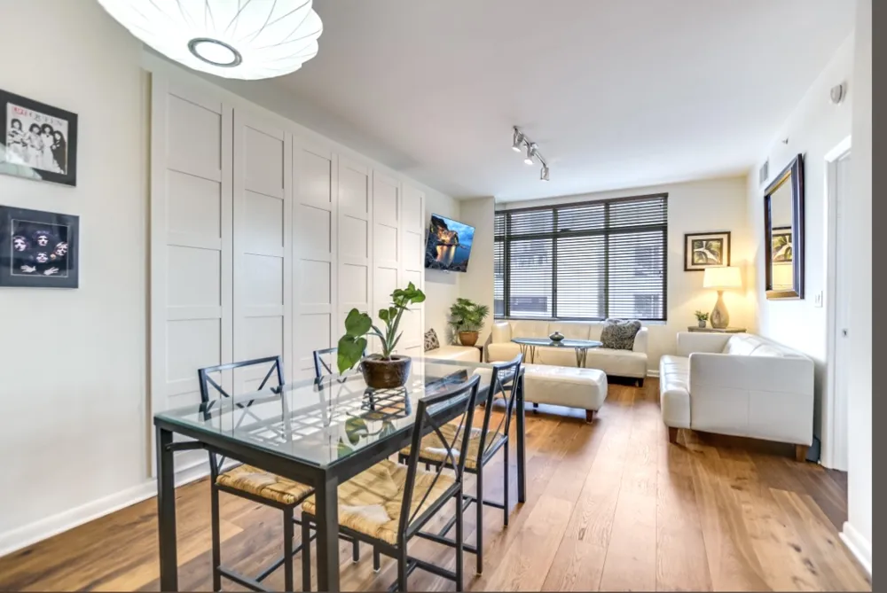 54 Rainey Street #703 Austin, TX 78701