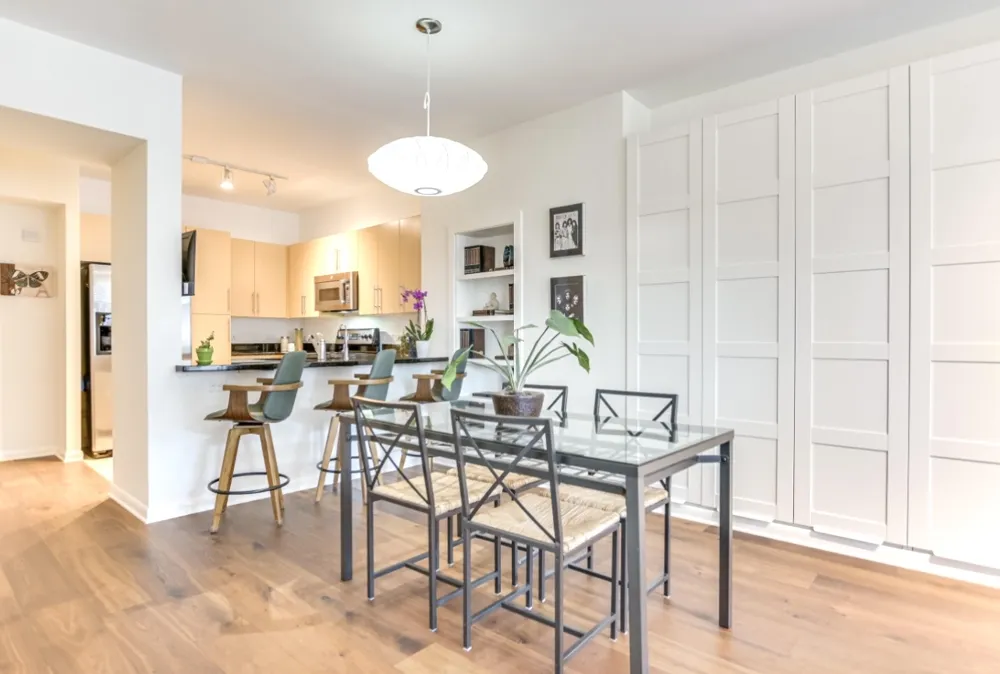 54 Rainey Street #703 Austin, TX 78701