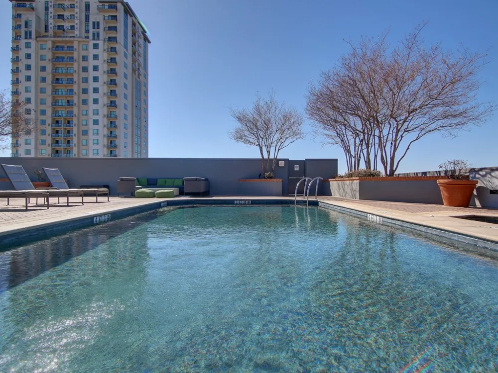 54 Rainey Street #703 Austin, TX 78701