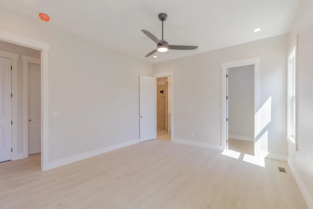 31 Sentry Oaks Chickamauga, GA 30707