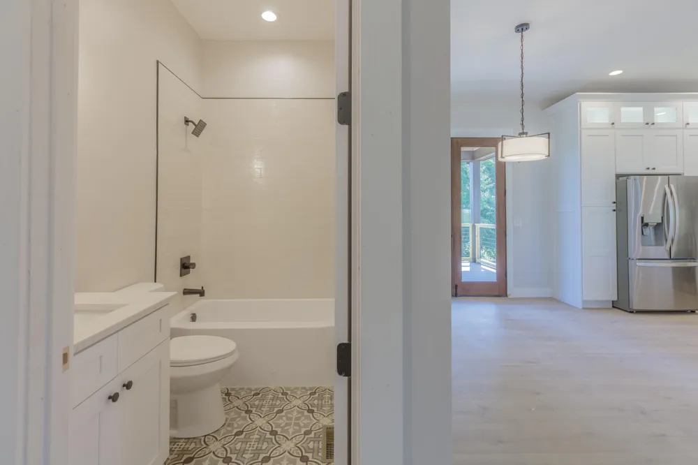 31 Sentry Oaks Chickamauga, GA 30707