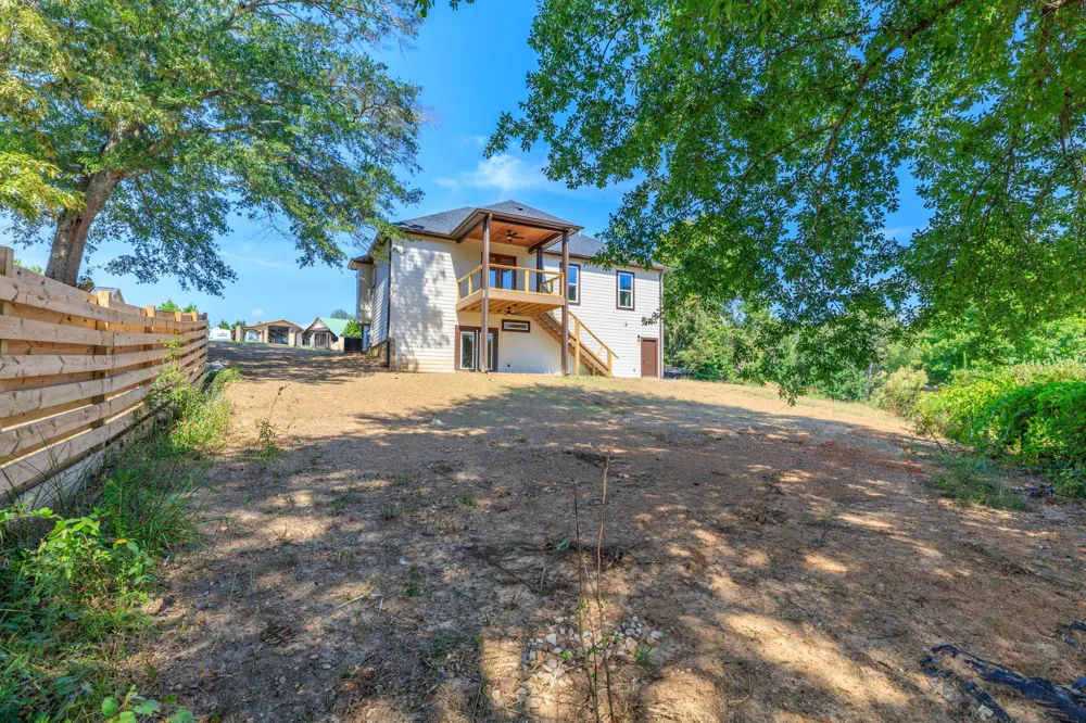 31 Sentry Oaks Chickamauga, GA 30707