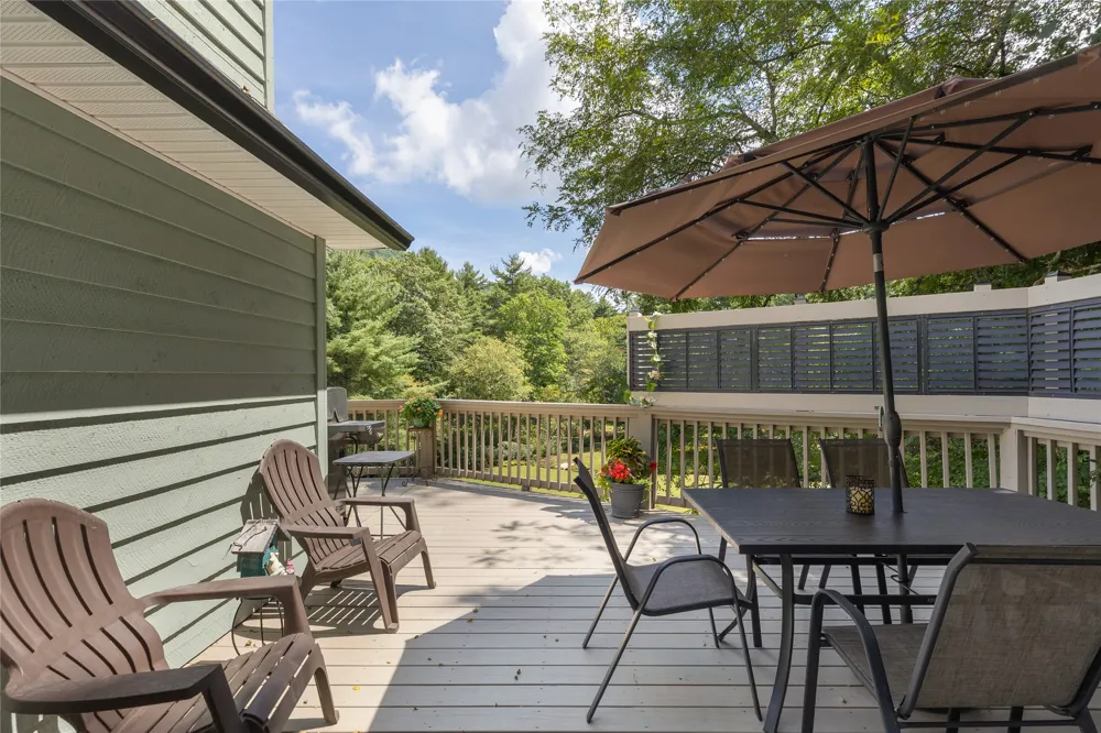 48 Mountain Brook Way Highlands, NC 28741