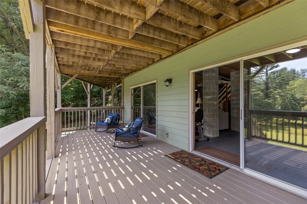 48 Mountain Brook Way Highlands, NC 28741