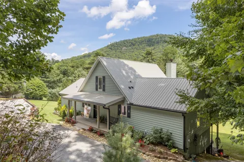 48 Mountain Brook Way