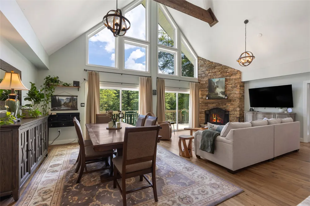 48 Mountain Brook Way Highlands, NC 28741