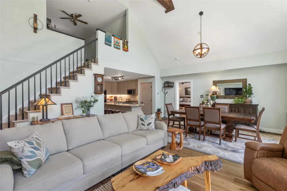 48 Mountain Brook Way Highlands, NC 28741