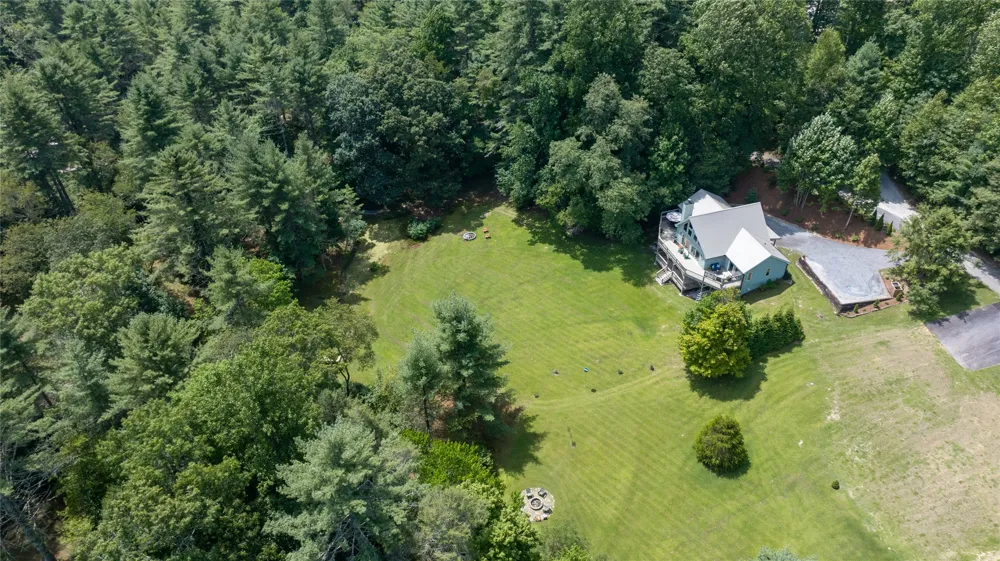 48 Mountain Brook Way Highlands, NC 28741