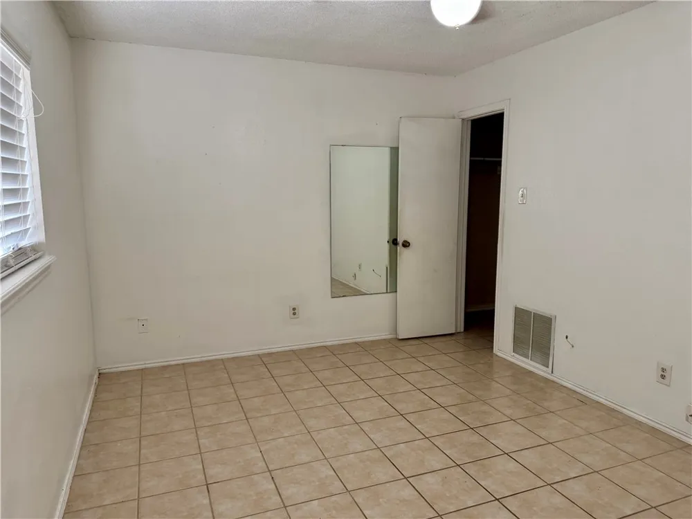 3009 Hilldale Drive Corpus Christi, TX 78415