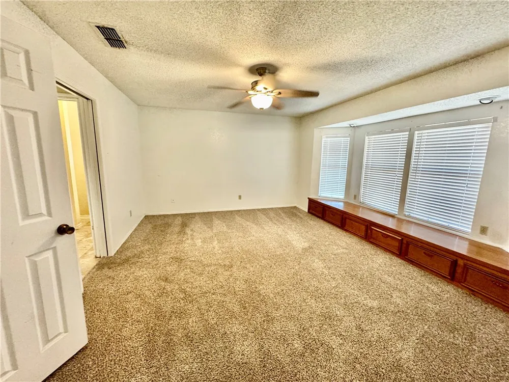 3009 Hilldale Drive Corpus Christi, TX 78415