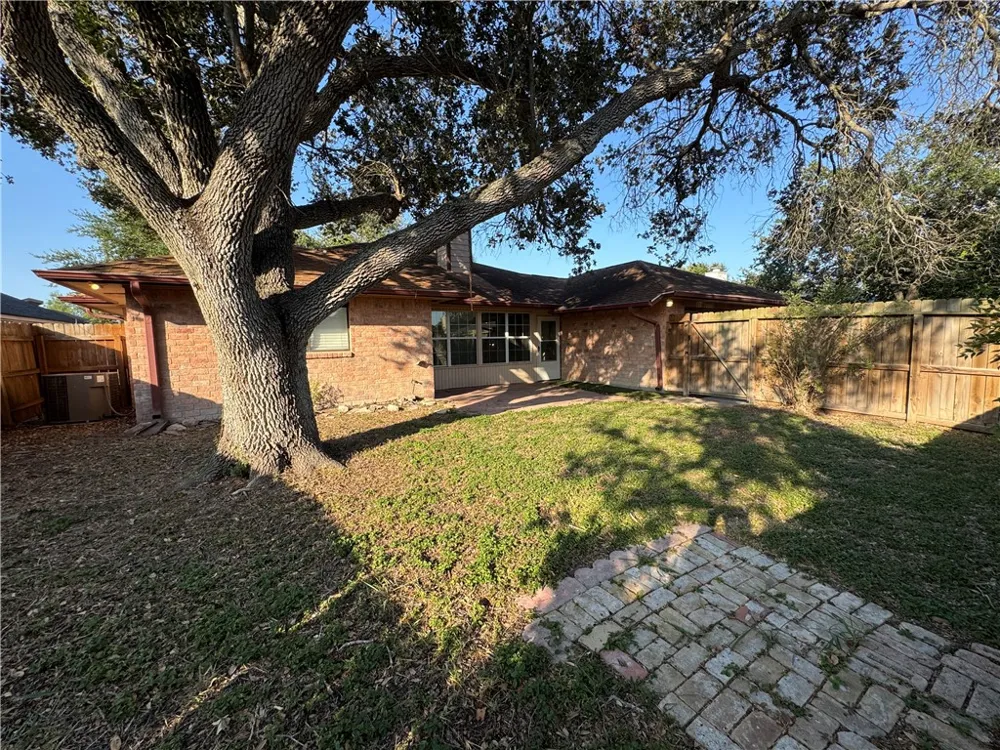 3009 Hilldale Drive Corpus Christi, TX 78415
