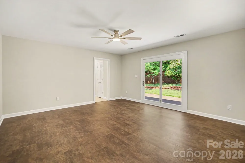 1912 Wexford Court Gastonia, NC 28054