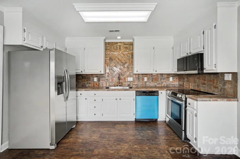 1912 Wexford Court Gastonia, NC 28054