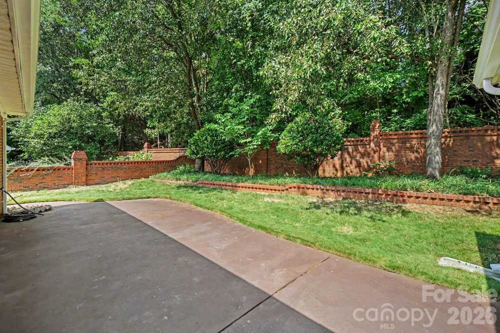 1912 Wexford Court Gastonia, NC 28054