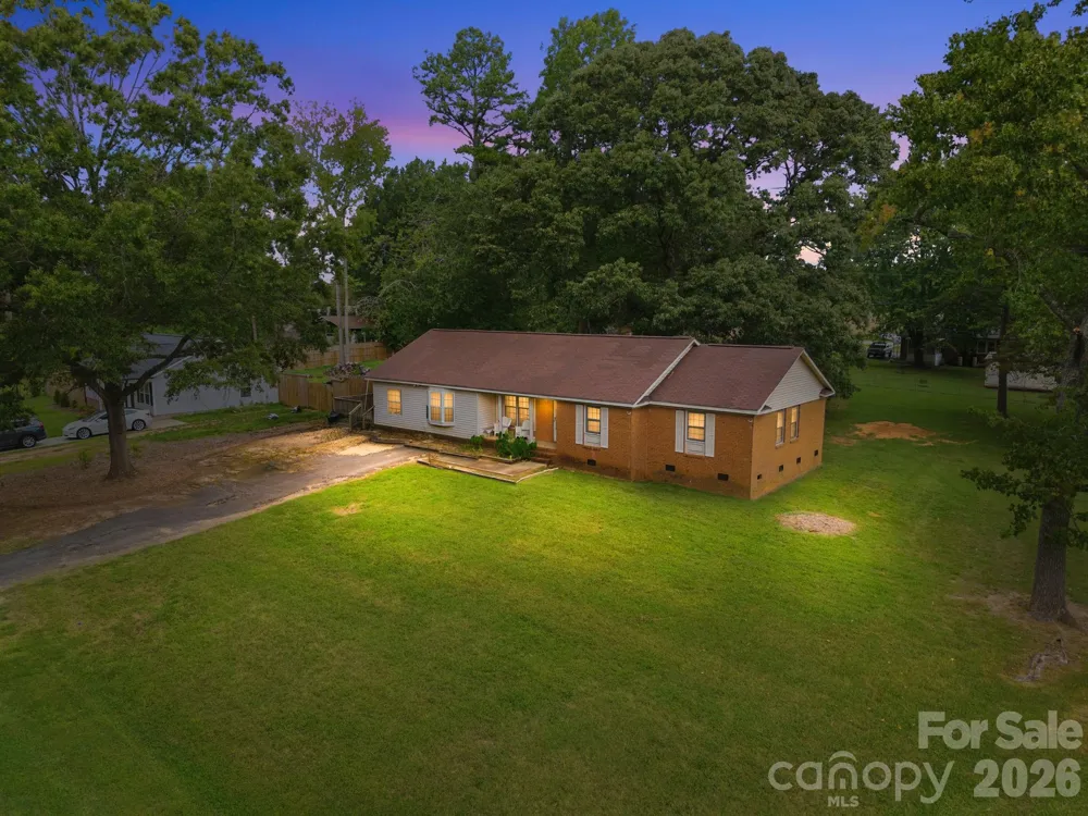205 Pine Court China Grove, NC 28023