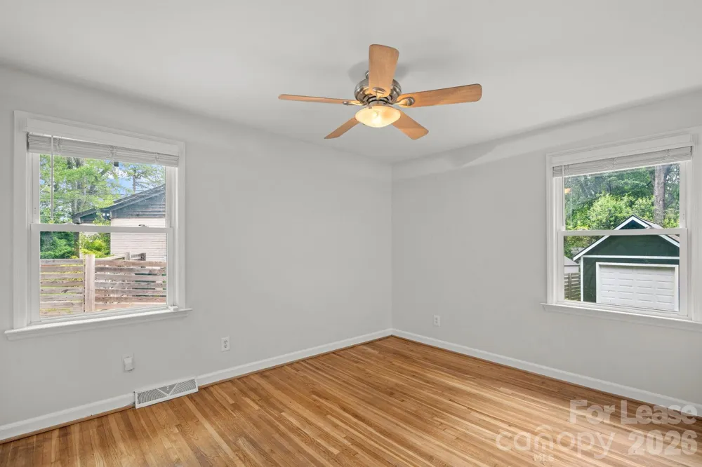 4231 Mantle Court Charlotte, NC 28205