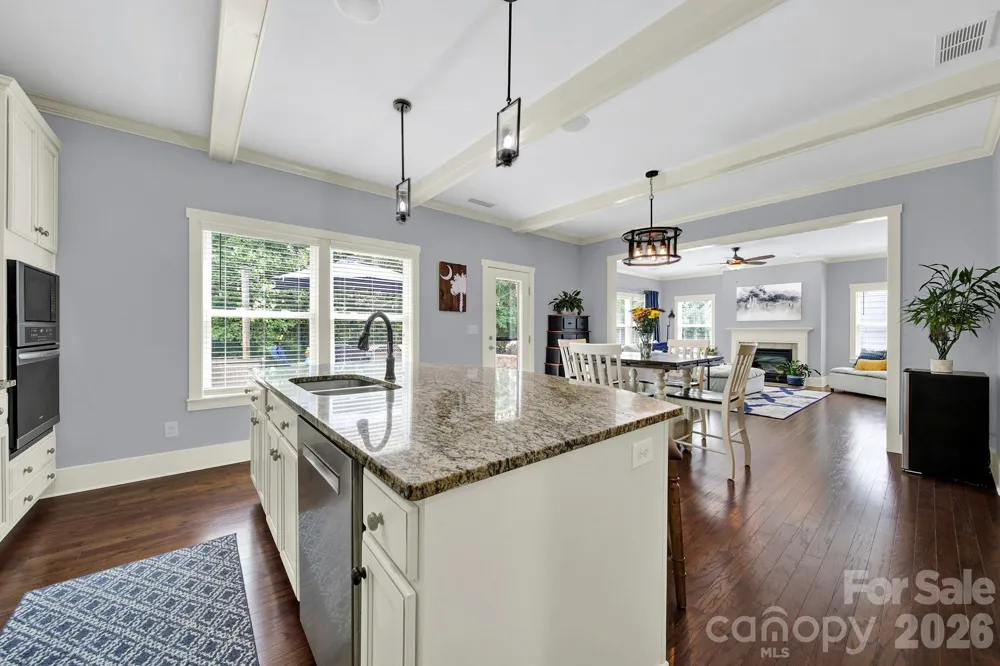2180 Bluebell Way Tega Cay, SC 29708