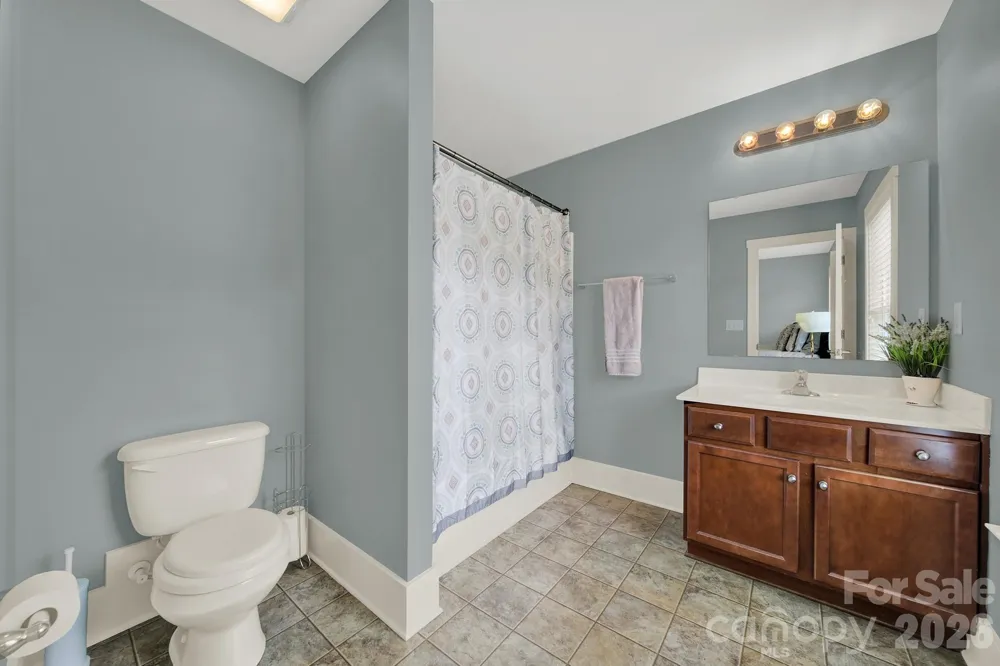 2180 Bluebell Way Tega Cay, SC 29708
