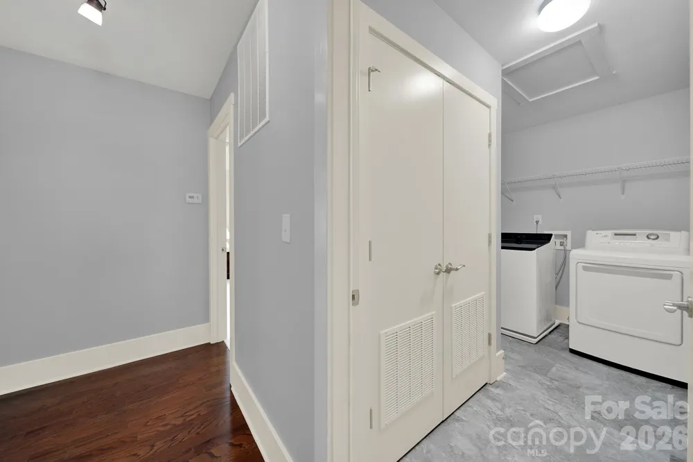2180 Bluebell Way Tega Cay, SC 29708