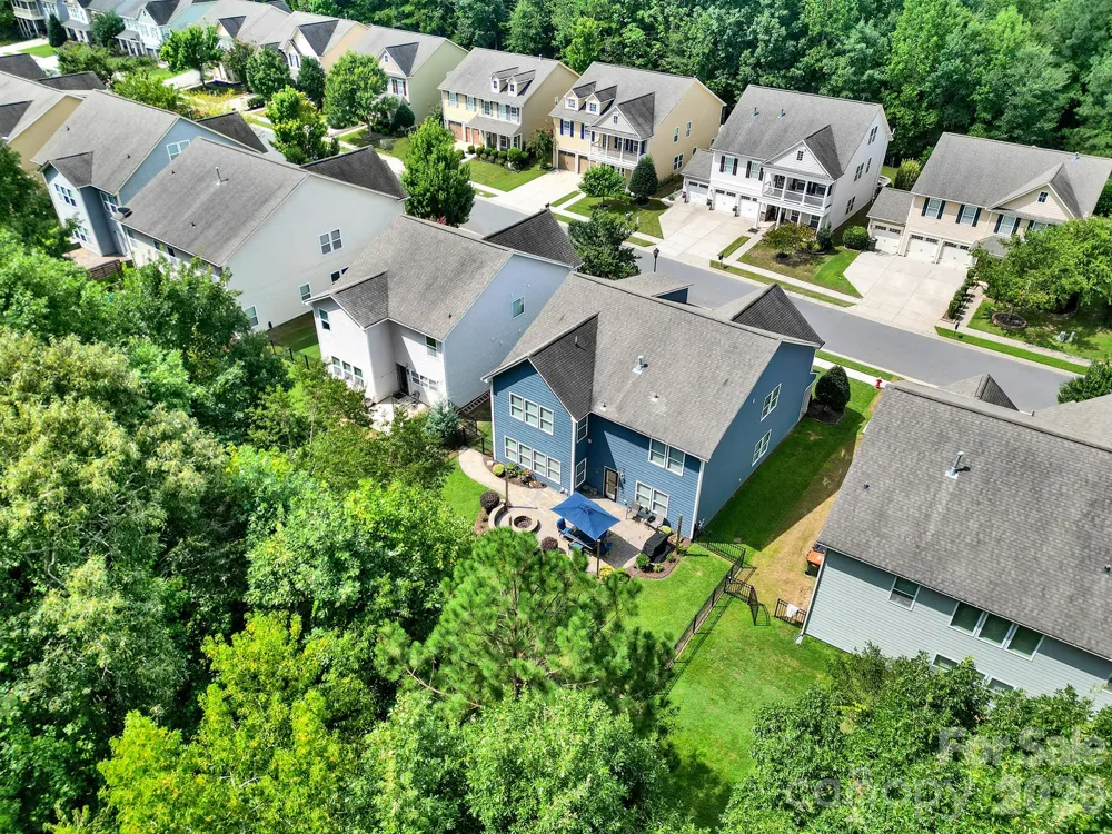 2180 Bluebell Way Tega Cay, SC 29708